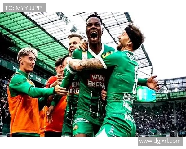 曼联冬窗首签显现！1500万确定法甲抢断王 球员已赞同加盟